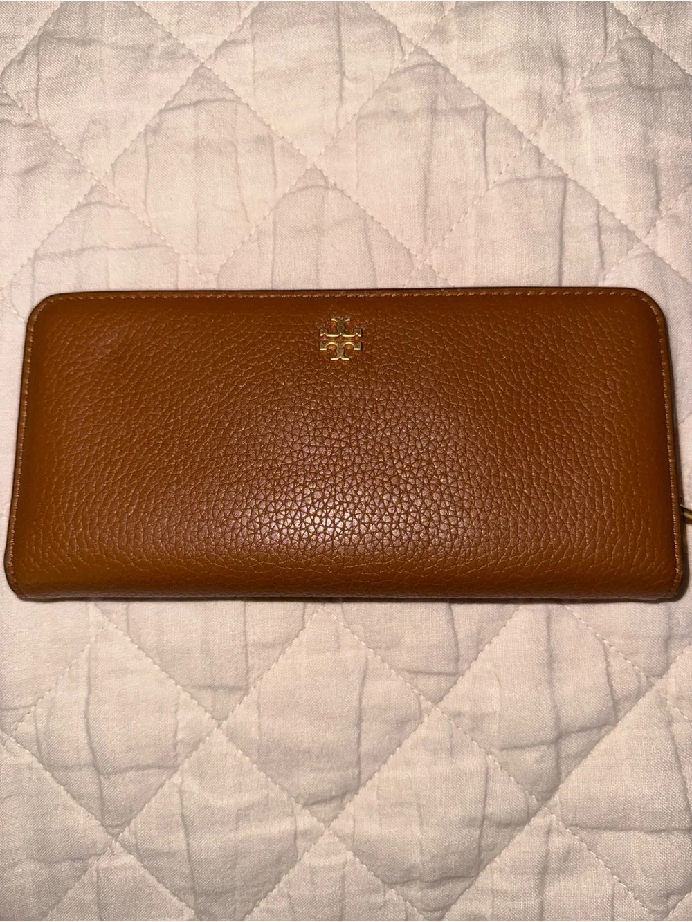 Tory Burch wristlet wallet